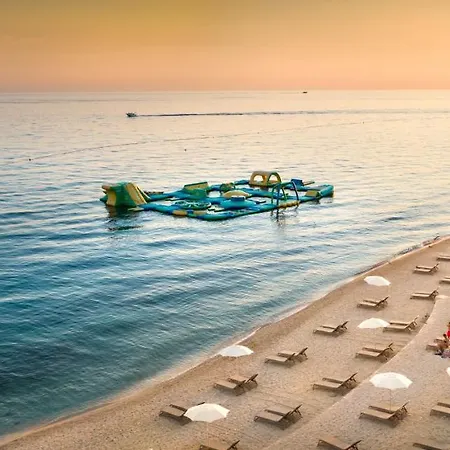 Maistra Amarin Mobile Homes Parque de vacaciones 4*