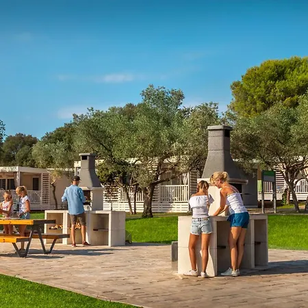 Maistra Amarin Mobile Homes