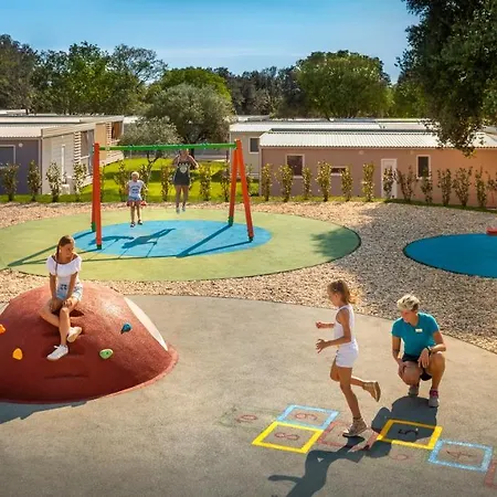 Maistra Amarin Mobile Homes