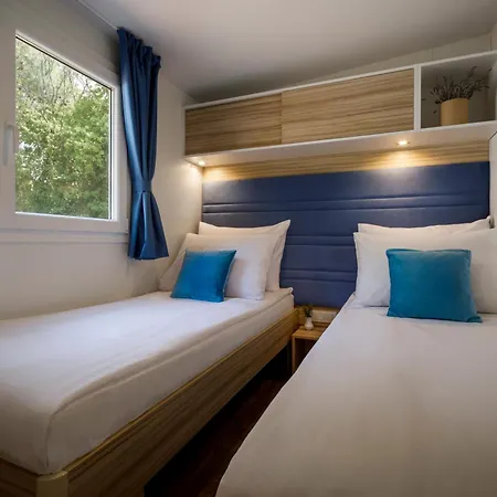 פארק נופש Maistra Amarin Mobile Homes