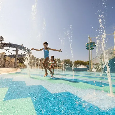 Aldeamento Turístico Maistra Amarin Mobile Homes 4*