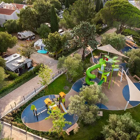Maistra Amarin Mobile Homes 4*