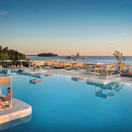 Üdülőpark Maistra Amarin Mobile Homes 4*
