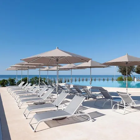 Maistra Amarin Mobile Homes פארק נופש רוביני